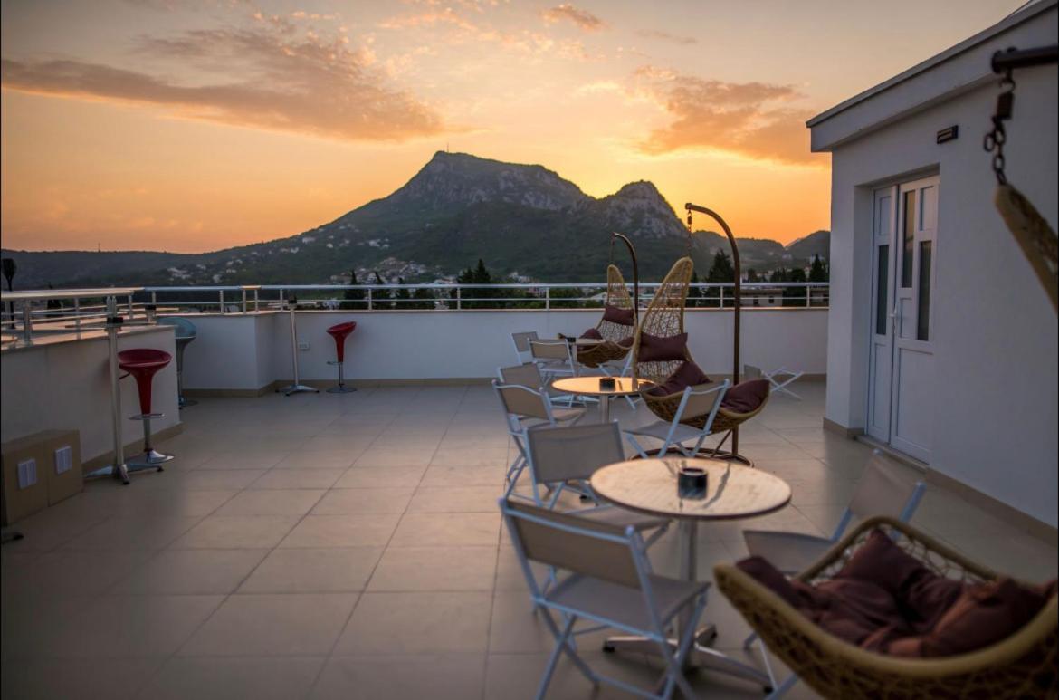 Apartmani Nela Sutomore Buitenkant foto