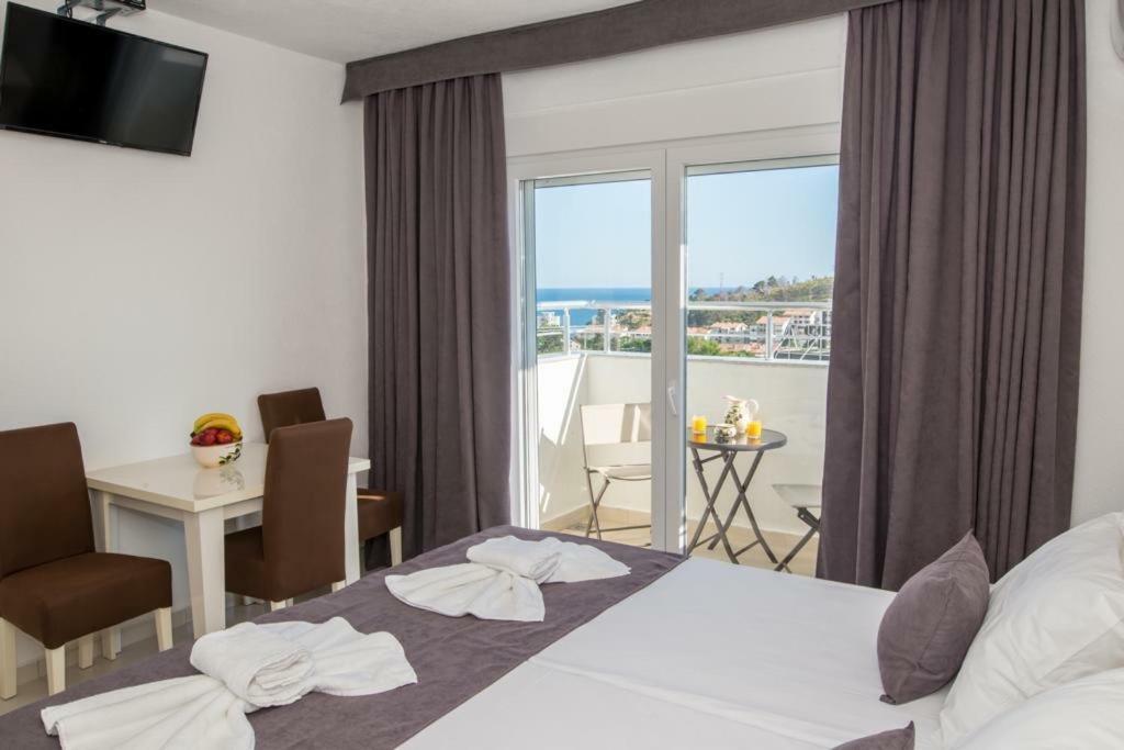 Apartmani Nela Sutomore Buitenkant foto